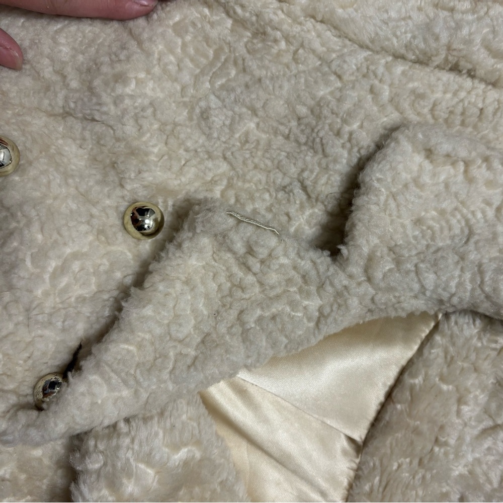 Clinard’s Goldsboro Elegant Cream Double-Breasted Women's Coat - Picture 6 of 14